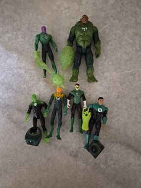 Mattel Green Lantern Corps Action Figures Lot of 6 with Accessories and rings
